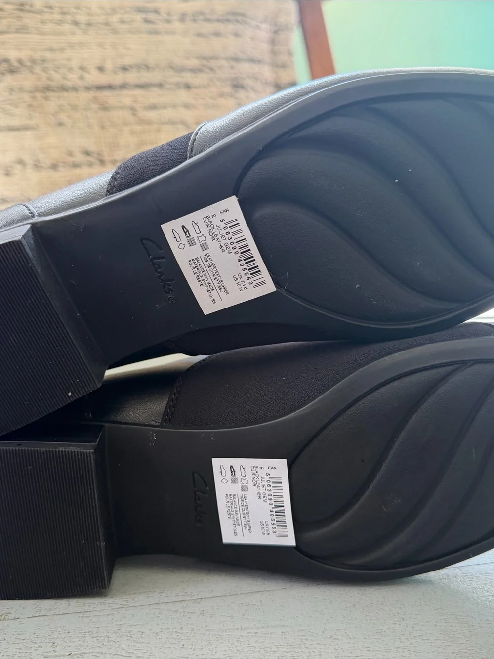 NEW Clarks Juliet Gem Slip-On Black Leather 10